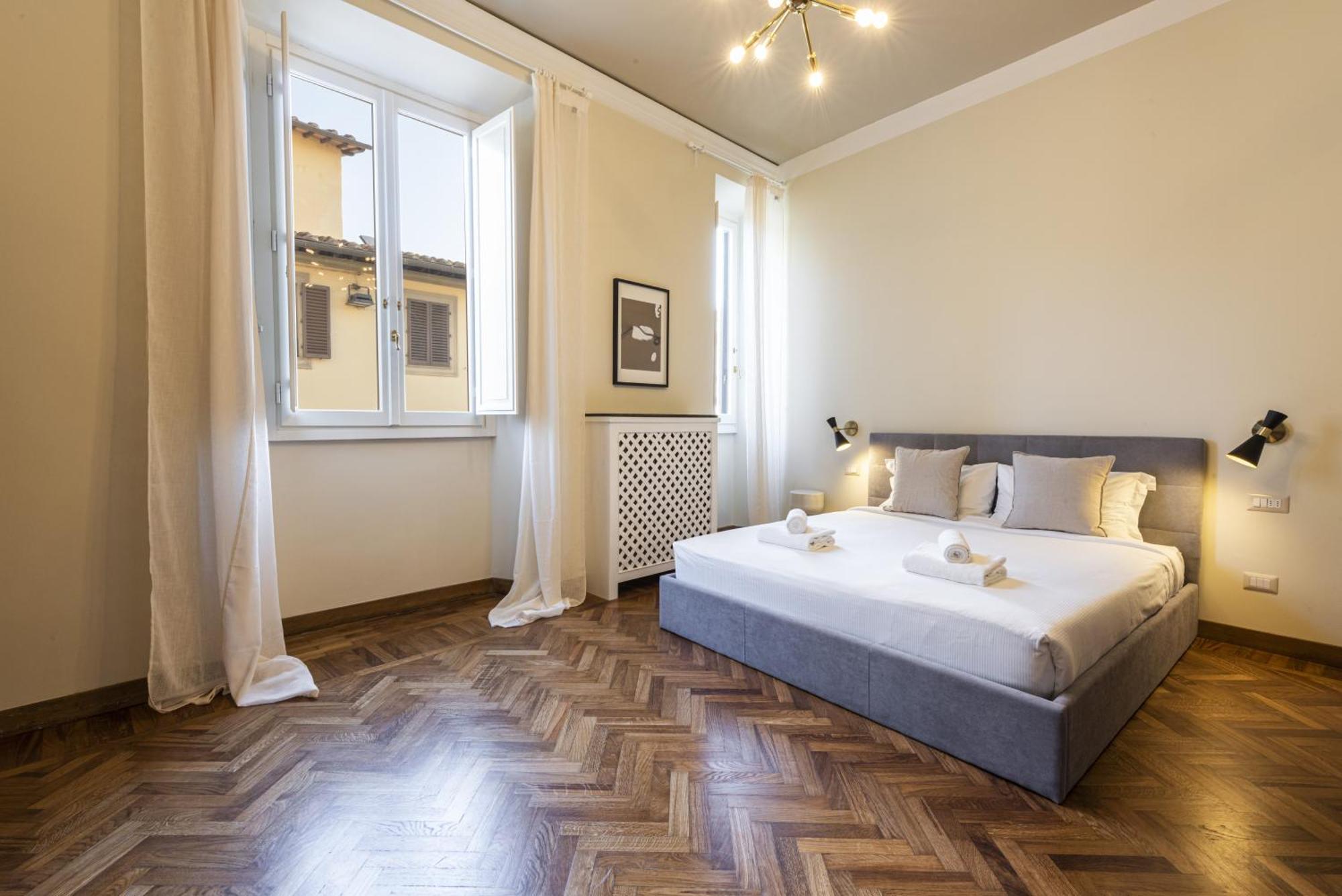 Penthouse In Piazza Della Signoria Duomo View Lejlighed Firenze Eksteriør billede