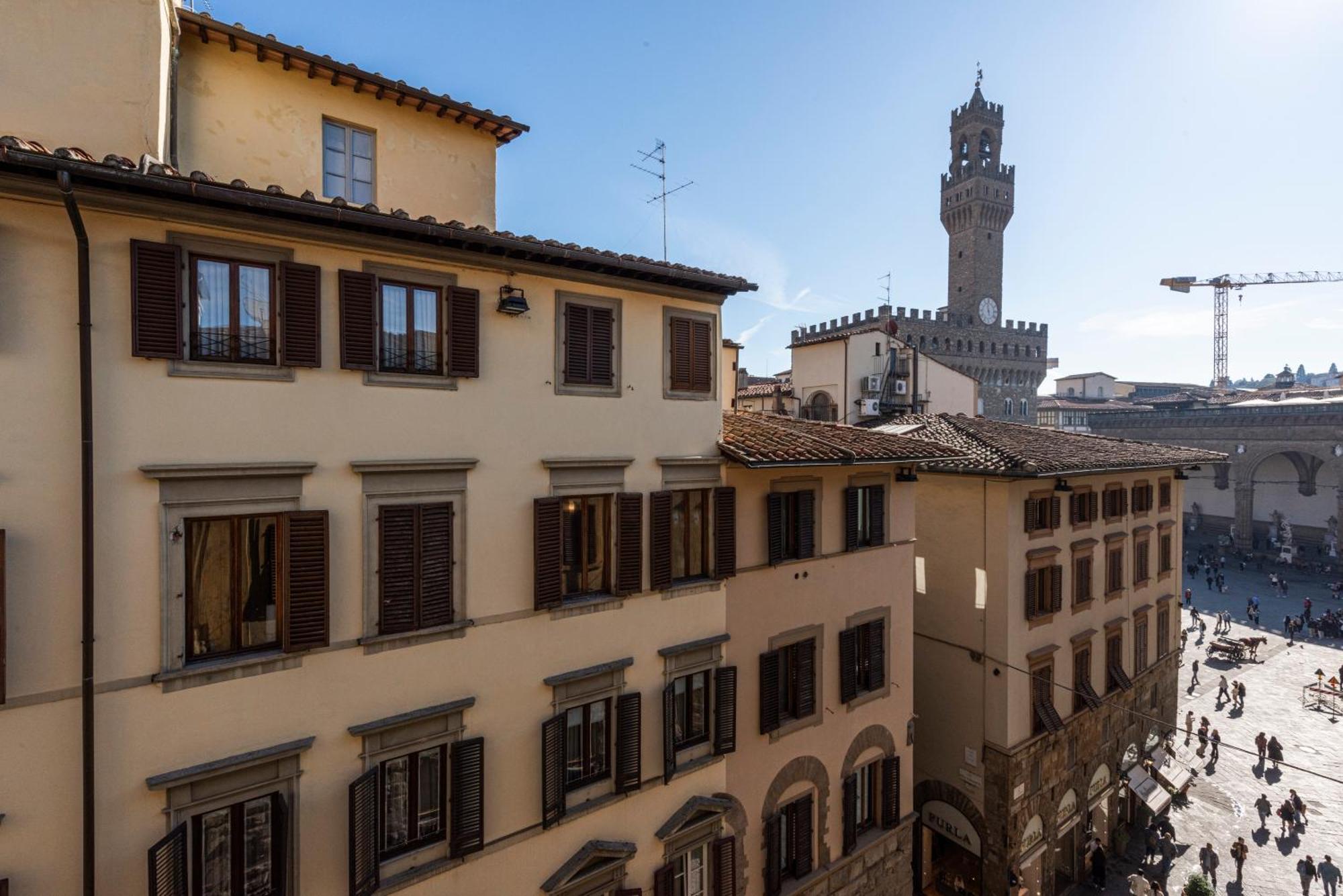 Penthouse In Piazza Della Signoria Duomo View Lejlighed Firenze Eksteriør billede